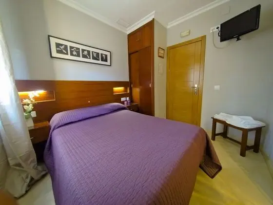 Tek Büyük veya İki Ayrı Yataklı Oda