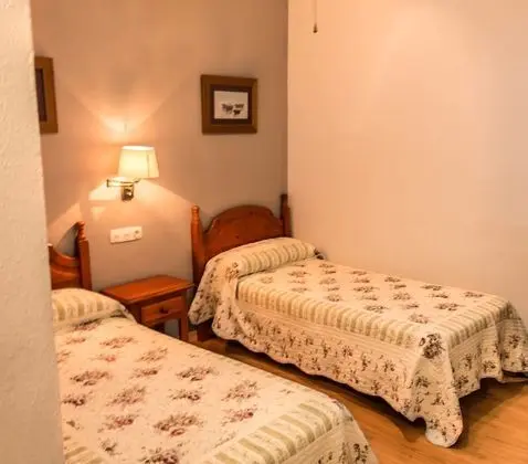 Tek Büyük veya İki Ayrı Yataklı Oda, Özel Banyo