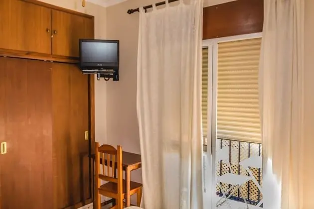 Tek Büyük veya İki Ayrı Yataklı Oda, Özel Banyo