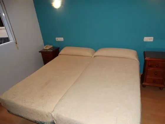 Tek Büyük veya İki Ayrı Yataklı Oda