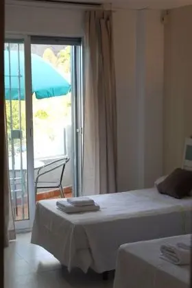 Tek Büyük Yataklı Oda, Teras, Plaj Manzaralı