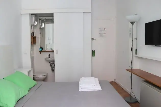 Tek Büyük Yataklı Oda