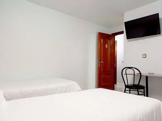 Üç Kişilik Oda, 3 Tek Kişilik Yatak (Interior)