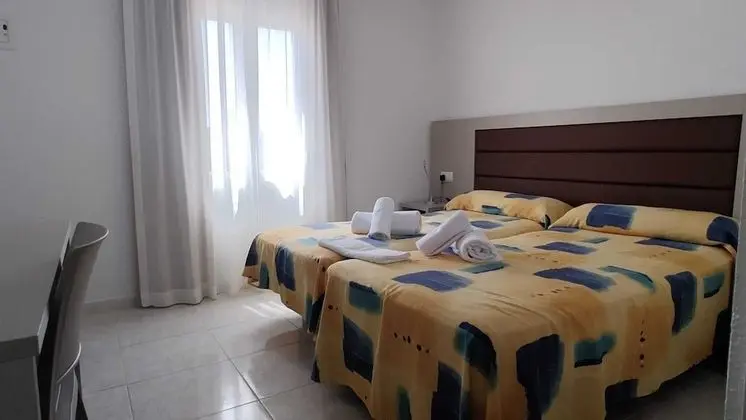 Tek Büyük Yataklı Oda (No Balcony)