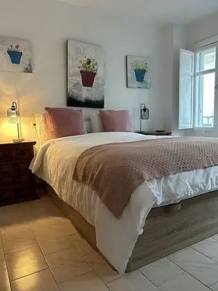 Deluxe Tek Büyük Yataklı Oda, Özel Banyo, Şehir Manzaralı (Habitación 4)
