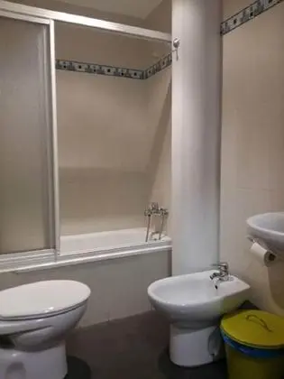 İki Ayrı Yataklı Oda, 2 Tek Kişilik Yatak