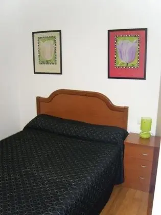 Tek Büyük Yataklı Oda, 1 Büyük (Queen) Boy Yatak