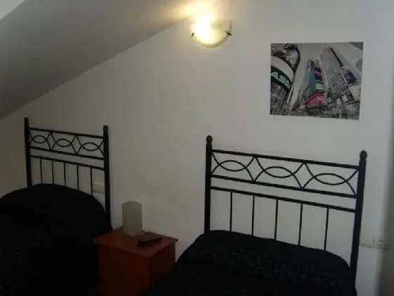 Tek Büyük Yataklı Oda, 1 Büyük (Queen) Boy Yatak