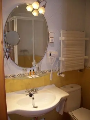 Classic Tek Büyük veya İki Ayrı Yataklı Oda, Tepe Manzaralı