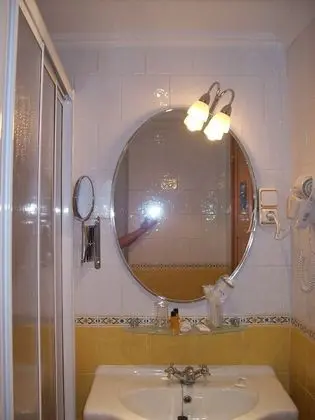 Classic Tek Büyük veya İki Ayrı Yataklı Oda, Tepe Manzaralı