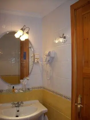 Classic Tek Büyük veya İki Ayrı Yataklı Oda, Tepe Manzaralı