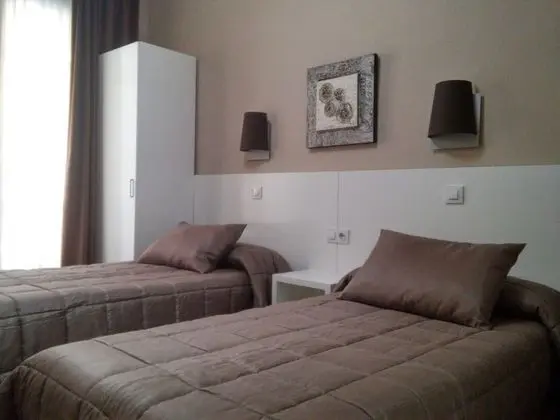 Tek Büyük Yataklı Oda, 2 Tek Kişilik Yatak (Exterior)