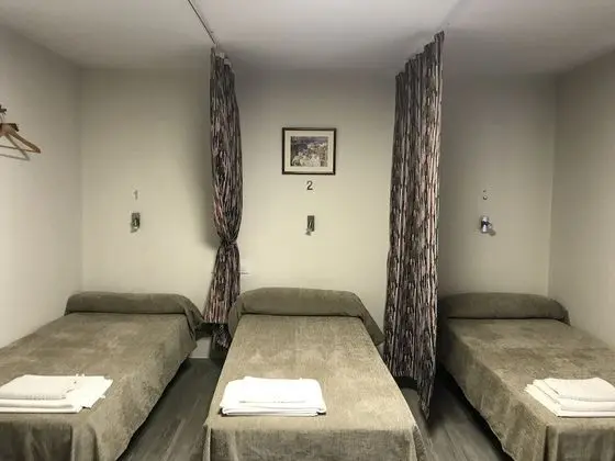 Ortak Ranzalı Oda, 1 Tek Kişilik Yatak, Ortak Banyo