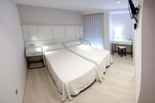 Comfort Tek Büyük Yataklı Oda, 1 Çift Kişilik veya 2 Tek Kişilik Yatak