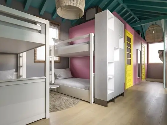 Oda (4 Bunk beds)