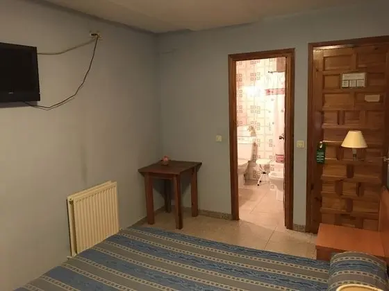 Tek Büyük Yataklı Oda