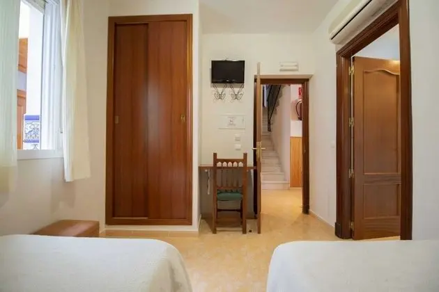 Tek Büyük Yataklı Oda (Interior)