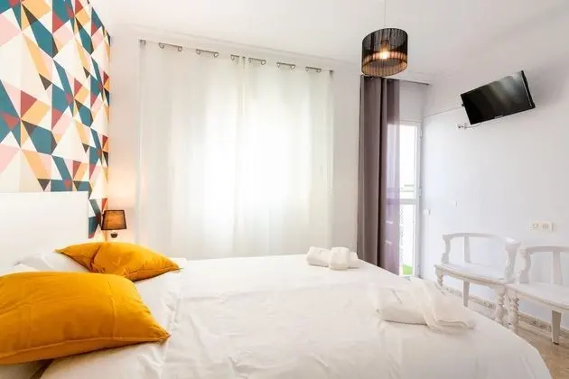 105 - Habitación Estándar cama 150 cm. con terraza