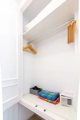 201 - Habitación Estándar 2 camas de 90 cm