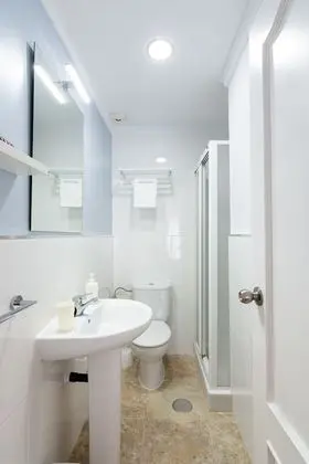 201 - Habitación Estándar 2 camas de 90 cm