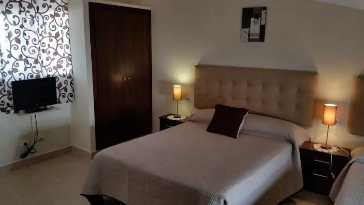 Tek Büyük Yataklı Oda