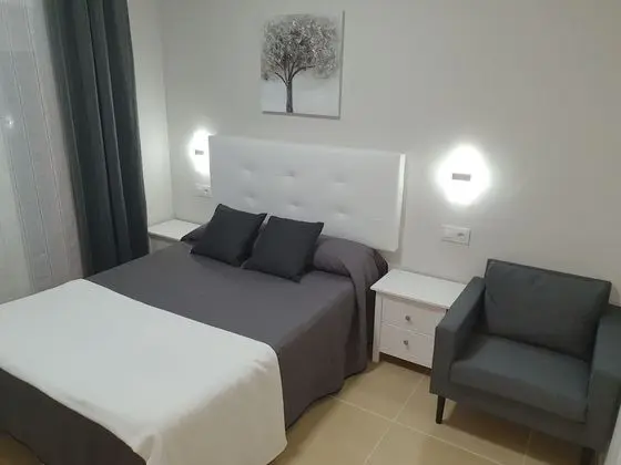 Tek Büyük Yataklı Oda