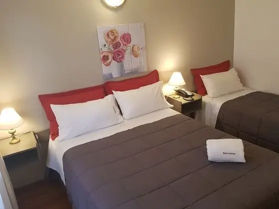 Üç Kişilik Oda