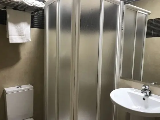 Tek Büyük veya İki Ayrı Yataklı Oda, Özel Banyo