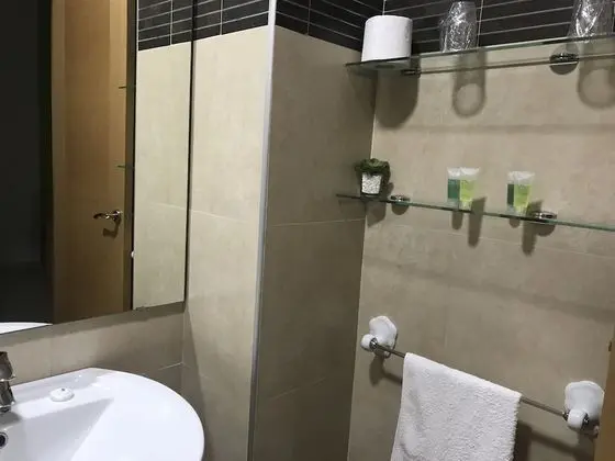 Tek Büyük veya İki Ayrı Yataklı Oda, Özel Banyo