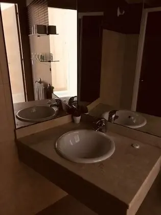Tek Büyük veya İki Ayrı Yataklı Oda, Özel Banyo
