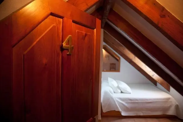 Economy Tek Büyük Yataklı Oda