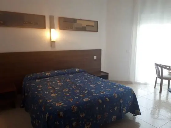 Tek Kişilik Oda, Ortak Banyo