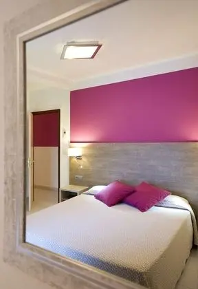Standard Tek Büyük Yataklı Oda, Balkon, Şehir Manzaralı