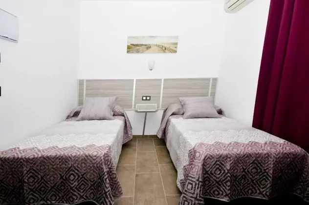 İki Ayrı Yataklı Oda