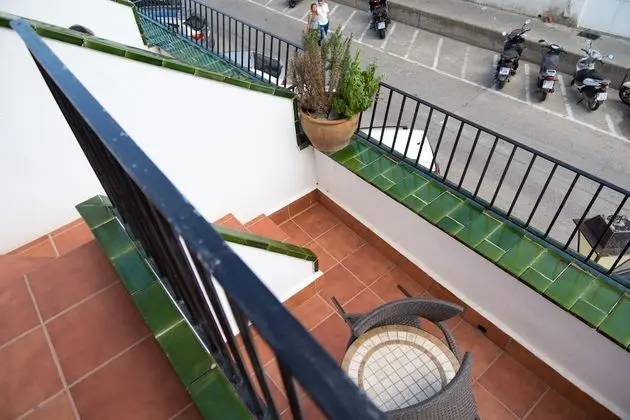 Superior Tek Büyük Yataklı Oda, Teras, Kısmi Deniz Manzarası