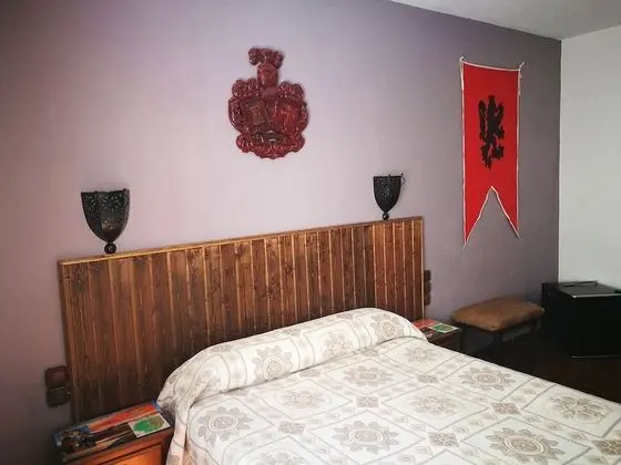 Tek Büyük Yataklı Oda, 1 Çift Kişilik Yatak