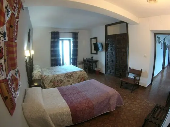Tek Büyük Yataklı Oda (with extra bed)