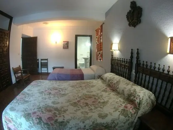 Tek Büyük Yataklı Oda (with extra bed)