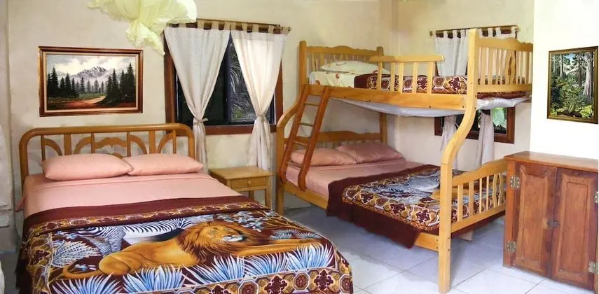 Family Dört Kişilik Oda