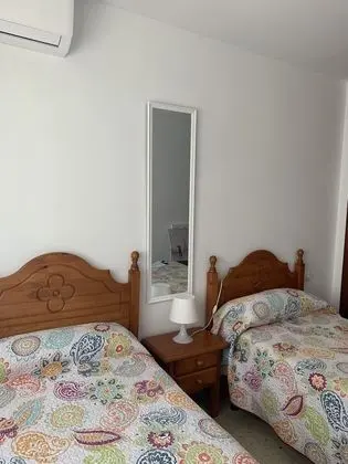 Tek Büyük veya İki Ayrı Yataklı Oda