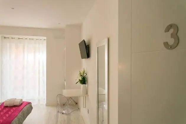 Tek Büyük Yataklı Oda (Exterior)