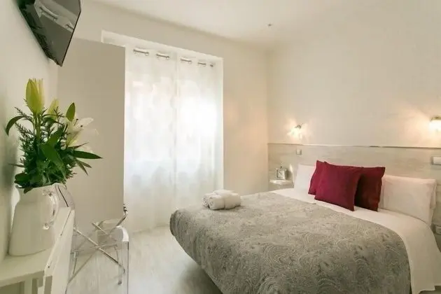 Tek Büyük Yataklı Oda (Exterior)