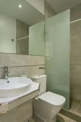 Tek Büyük Yataklı Oda (Exterior)