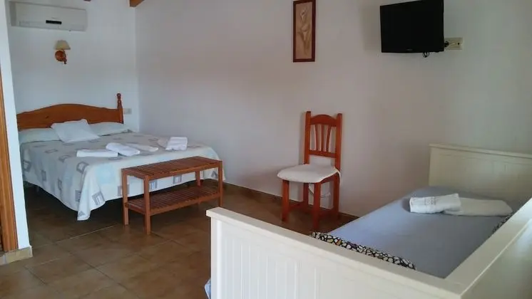 Tek Büyük veya İki Ayrı Yataklı Oda