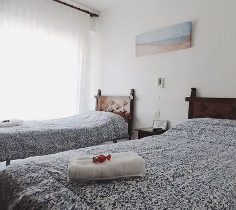 Basic Tek Büyük veya İki Ayrı Yataklı Oda, 2 Tek Kişilik Yatak