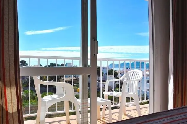 Tek Büyük Yataklı Oda, Balkon