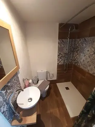 Basic Tek Büyük Yataklı Oda