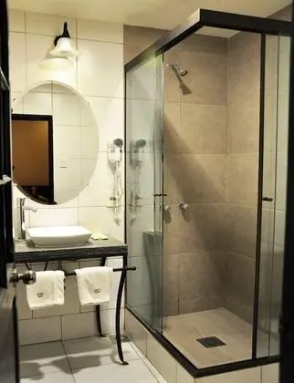 City Üç Kişilik Oda