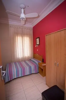 Tek Kişilik Oda, Ortak Banyo