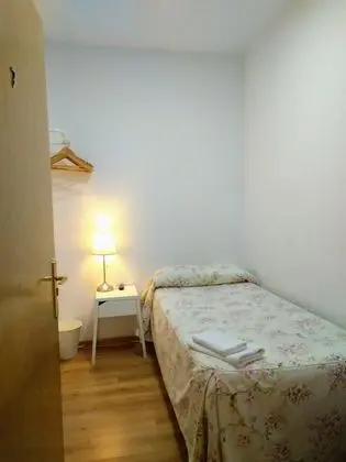 Basic Tek Kişilik Oda, 1 Tek Kişilik Yatak, Ortak Banyo
